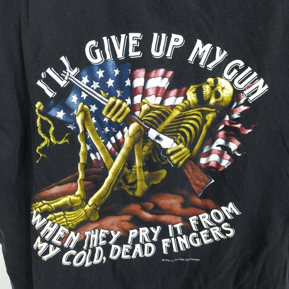 Thunder Sportswear Gun Cold Dead Hands 2nd Amendment USA Patriotic America Tee M - Picture 2 of 5